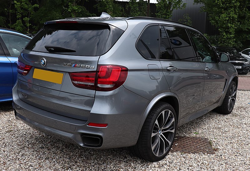  BMW_X5_M50d_Automatic_3.0_Rear 2018 